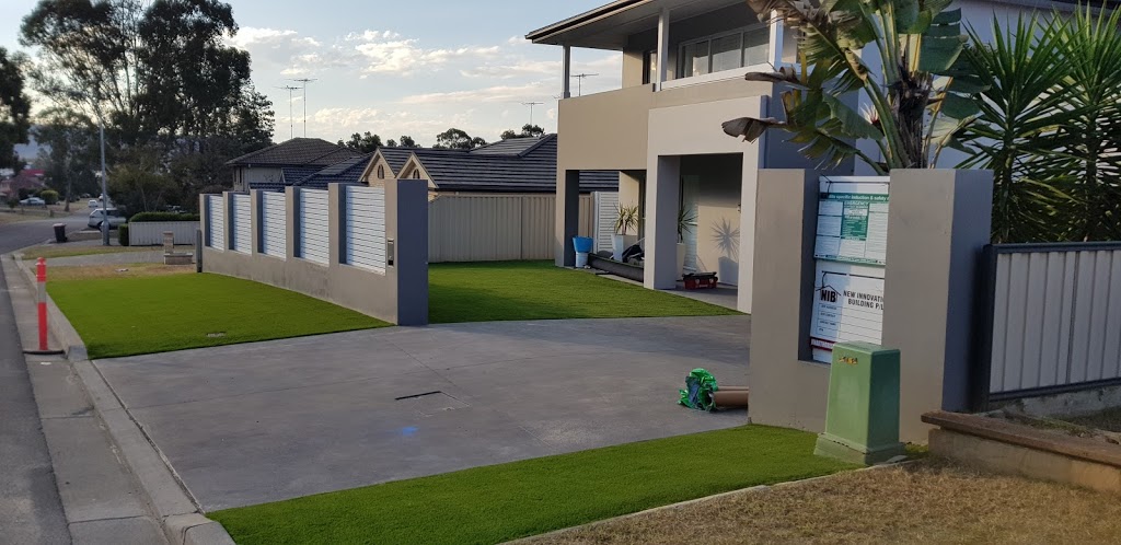 Sydney Synthetic Grass - Synthetic Grass & Artificial Lawn Insta | WAREHOUSE 40/37-47 Borec Rd, Penrith NSW 2750, Australia | Phone: (02) 4742 3951