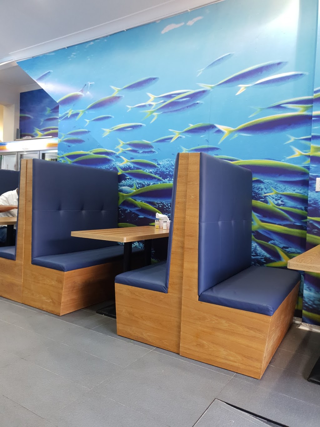 Ibbys seafood | restaurant | 107 Haldon St, Lakemba NSW 2195, Australia | 0297589519 OR +61 2 9758 9519