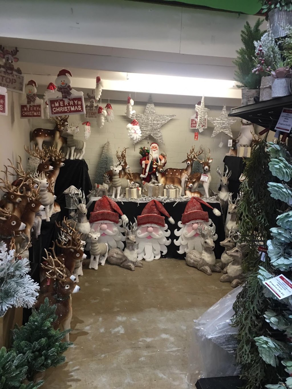 Christmas World at Penrith (Closed for 2019 Season) | store | 9-13 Aspen St, South Penrith NSW 2750, Australia | 0402643113 OR +61 402 643 113