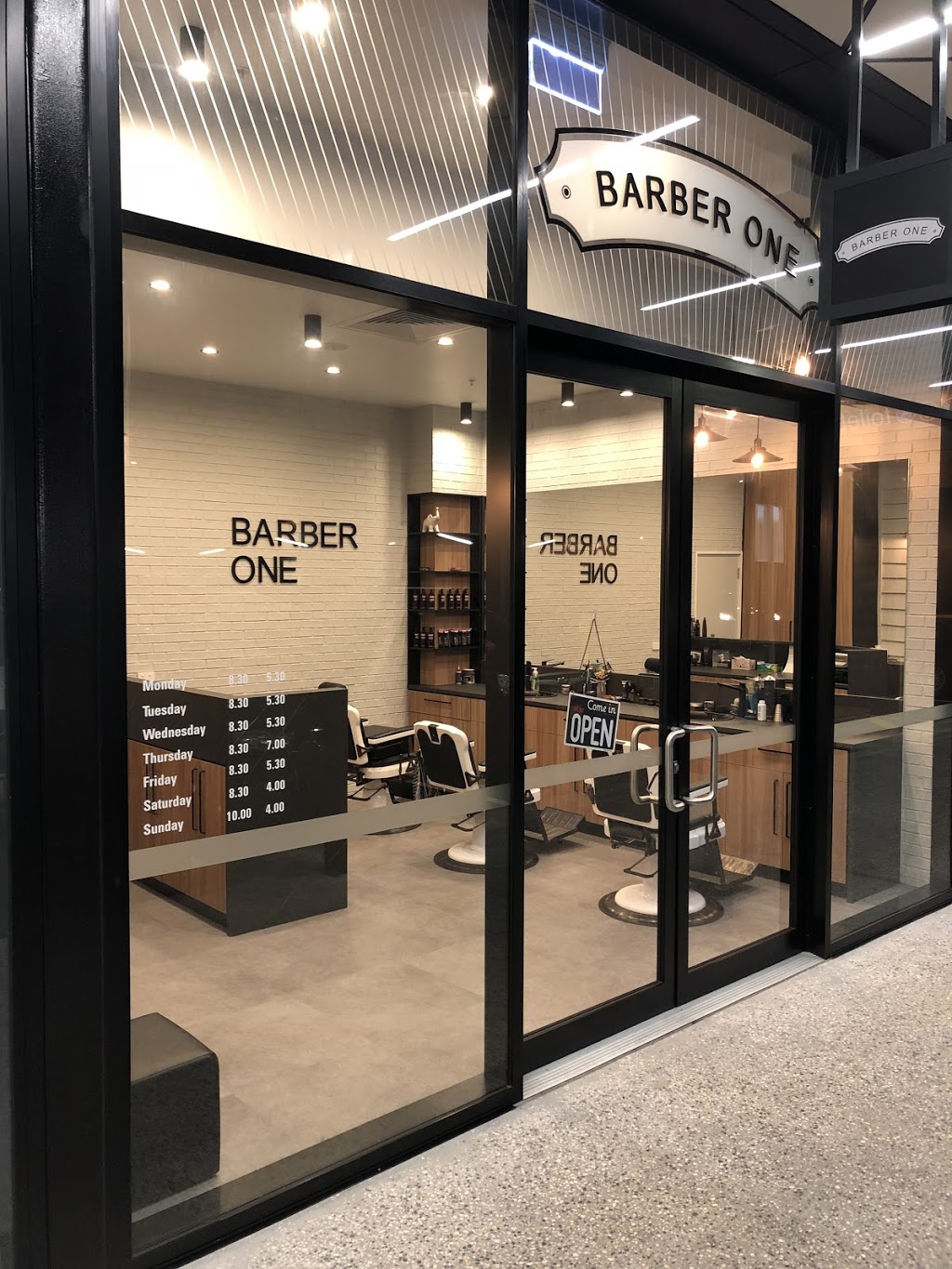 Barber one | 188 Nudgee Rd, Ascot QLD 4007, Australia | Phone: (07) 3268 2759