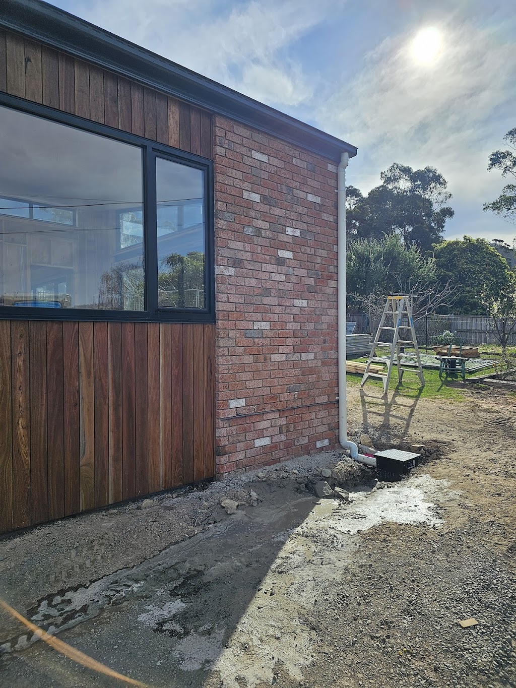 Rossendell bricklaying contractors | Mannata St, Lauderdale TAS 7021, Australia | Phone: 0406 260 373