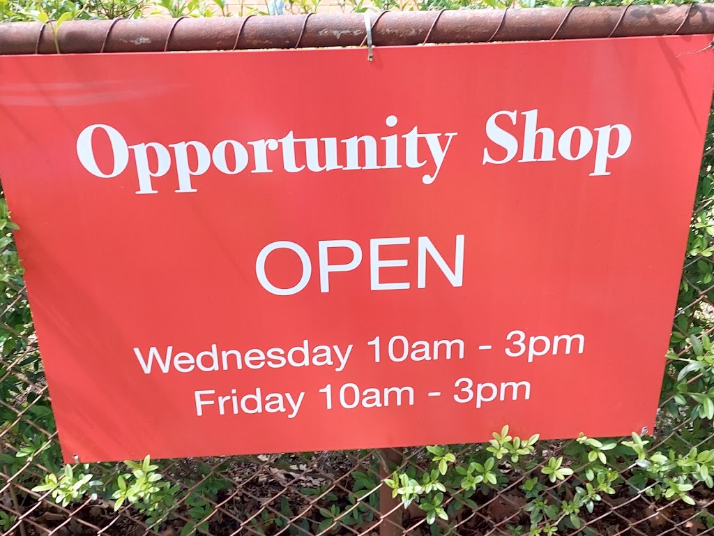 St Mary Magdalen Op Shop | 1 Bridge St, Trentham VIC 3458, Australia | Phone: 0430 639 009
