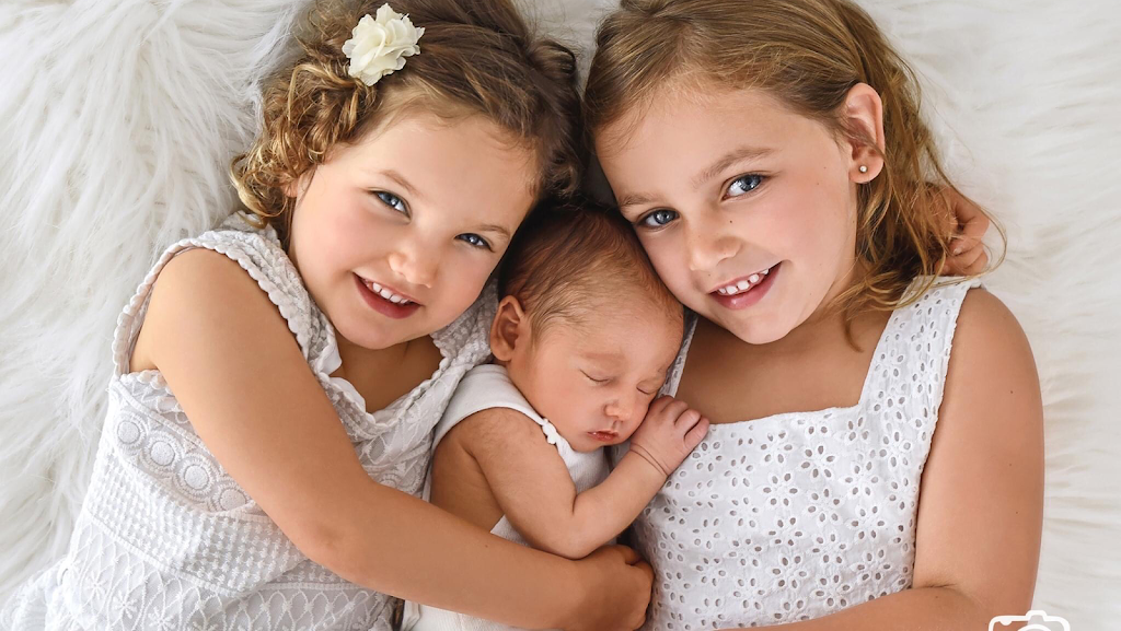 Show the Love Photography | 1 Banff Dr, Curlewis VIC 3222, Australia | Phone: 0424 398 032