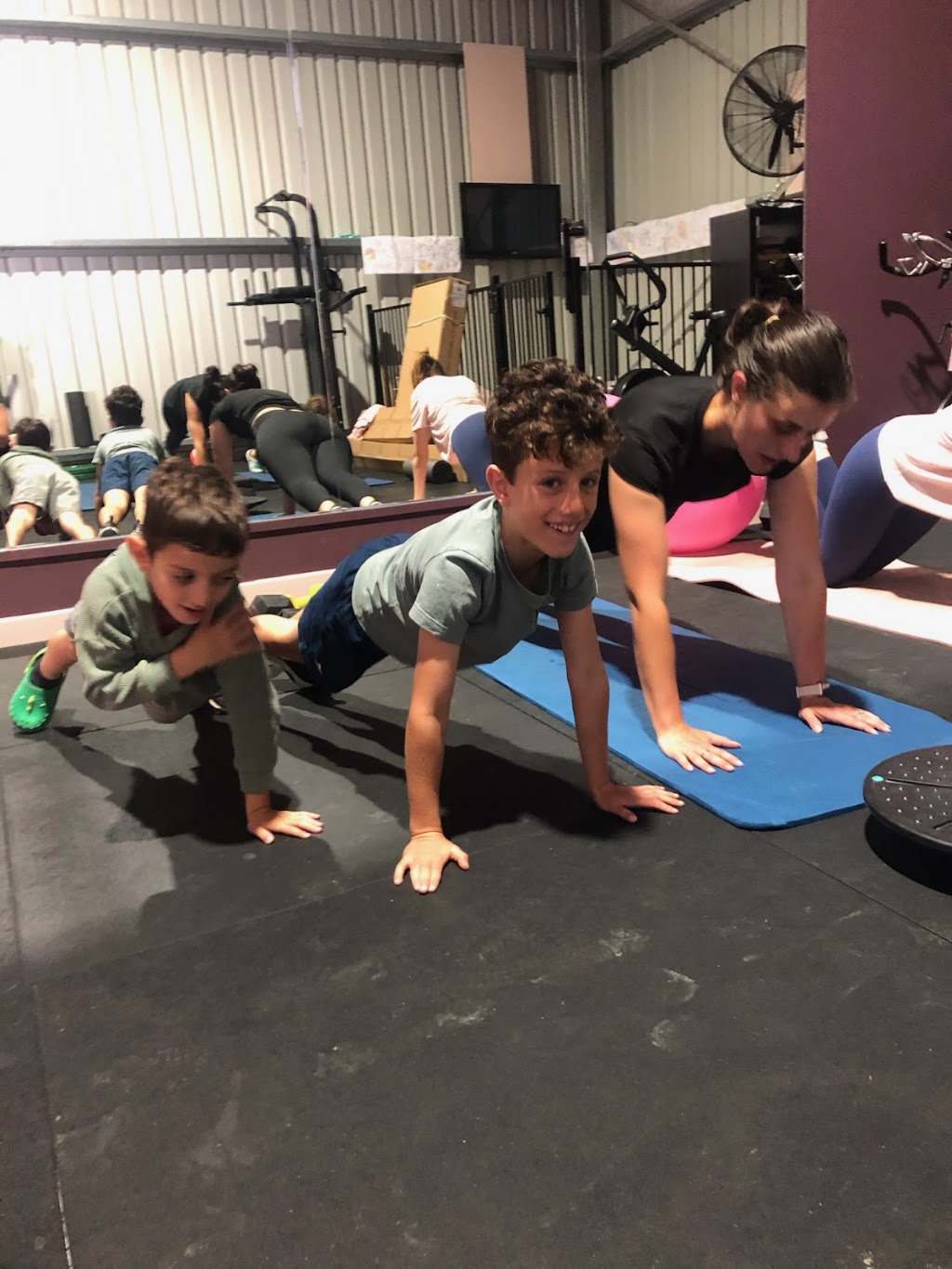 Bloom Womens Group Fitness Studio | 96 Manestar Rd, Beaconsfield Upper VIC 3808, Australia | Phone: 0488 783 748