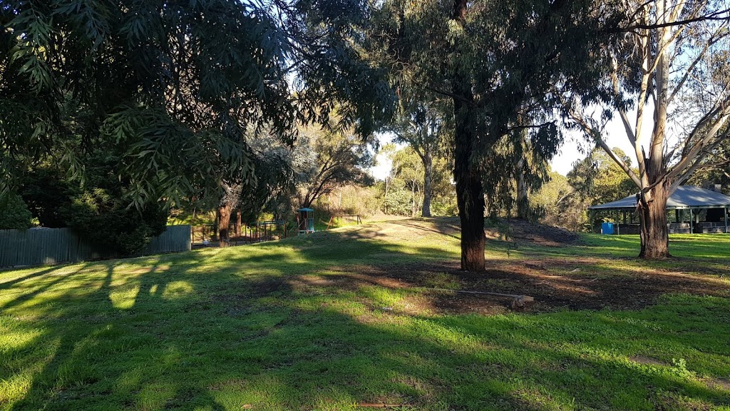 Pioneer Reserve | park | 8 St Helena Rd, Greensborough VIC 3088, Australia