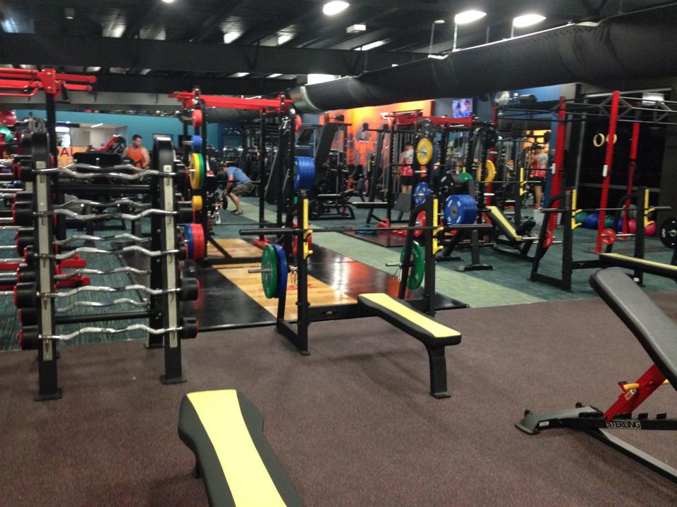 Strand Fitness North Shore | 2 Main St, Burdell QLD 4818, Australia | Phone: (07) 4721 1600