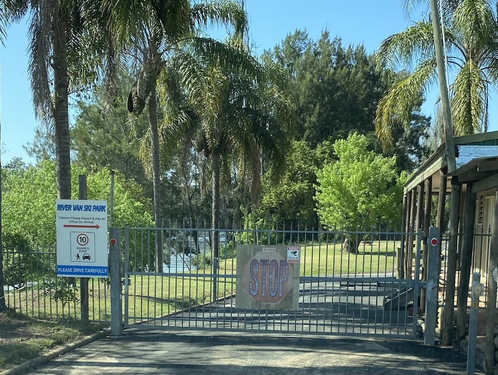 River Van Ski Park | 2 Port Erringhi Rd, Ebenezer NSW 2756, Australia | Phone: (02) 4579 9578