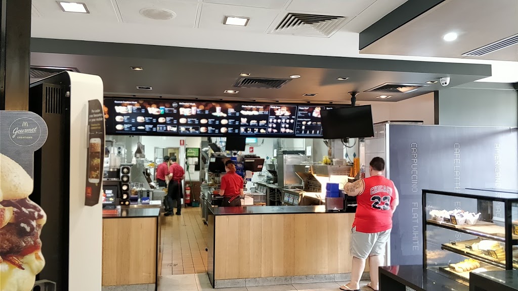 McDonalds Merimbula | Cnr Market &, Monaro St, Merimbula NSW 2548, Australia | Phone: (02) 6495 1199