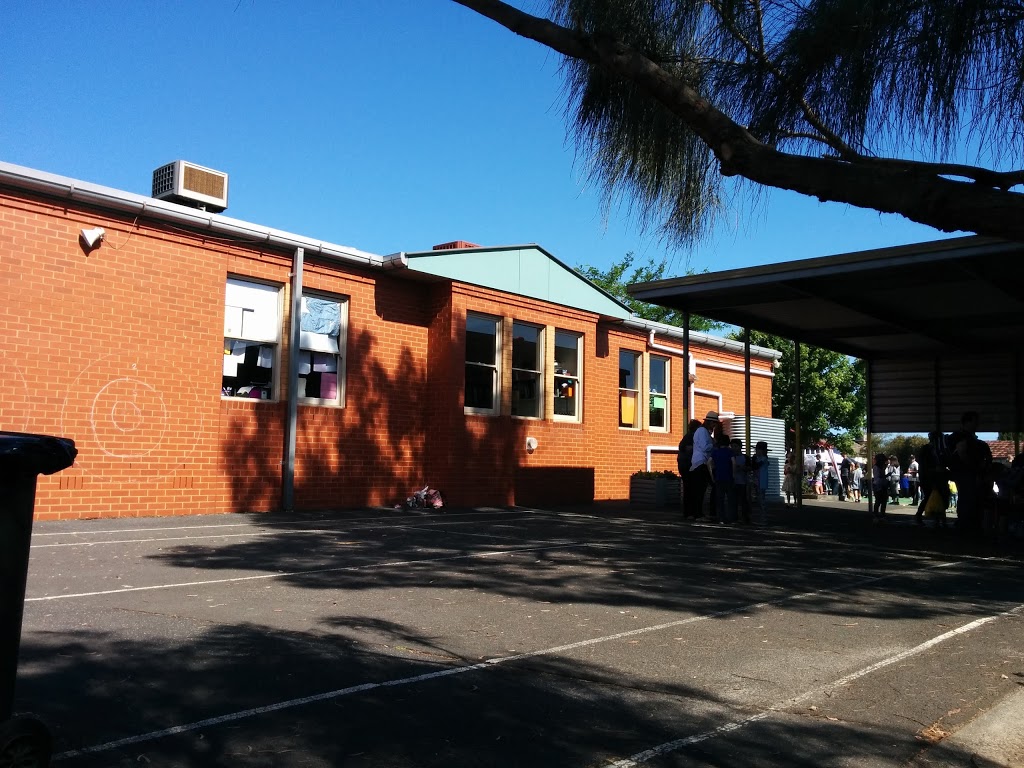 Ascot Vale Primary School | school | Bank St, Melbourne VIC 3032, Australia | 0393706507 OR +61 3 9370 6507