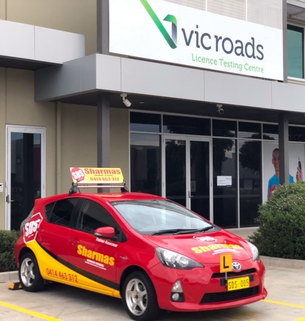 Sharmas Driving School | 20 Evrah Dr, Hoppers Crossing VIC 3029, Australia | Phone: 0414 463 312