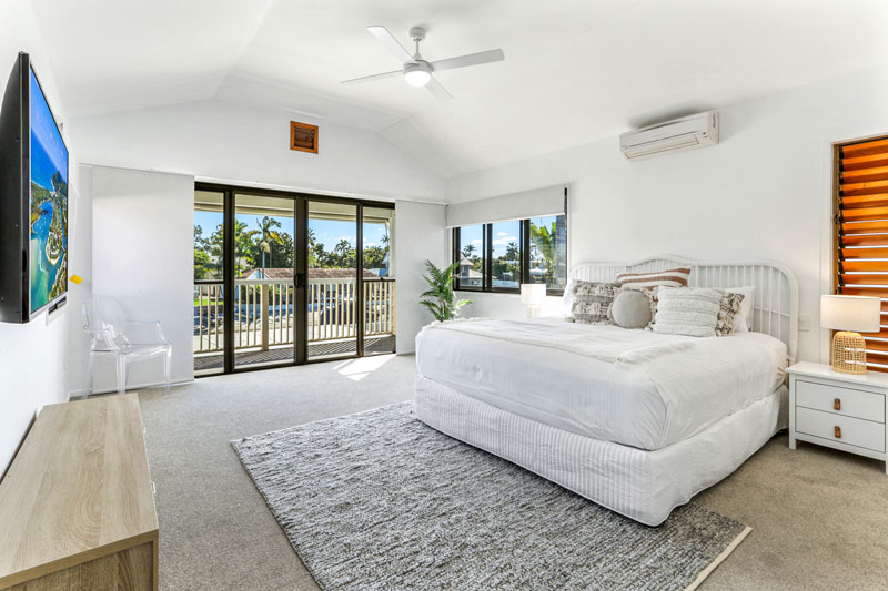 22 Mossman Court - Noosa Luxury Holidays | 22 Mossman Ct, Noosa Heads QLD 4567, Australia | Phone: (07) 5448 0458