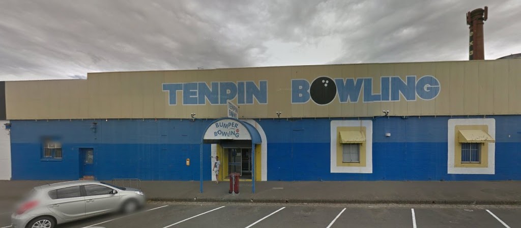 Oz Tenpin Ballarat | bowling alley | 901 Doveton St N, Ballarat North VIC 3350, Australia | 0353315610 OR +61 3 5331 5610