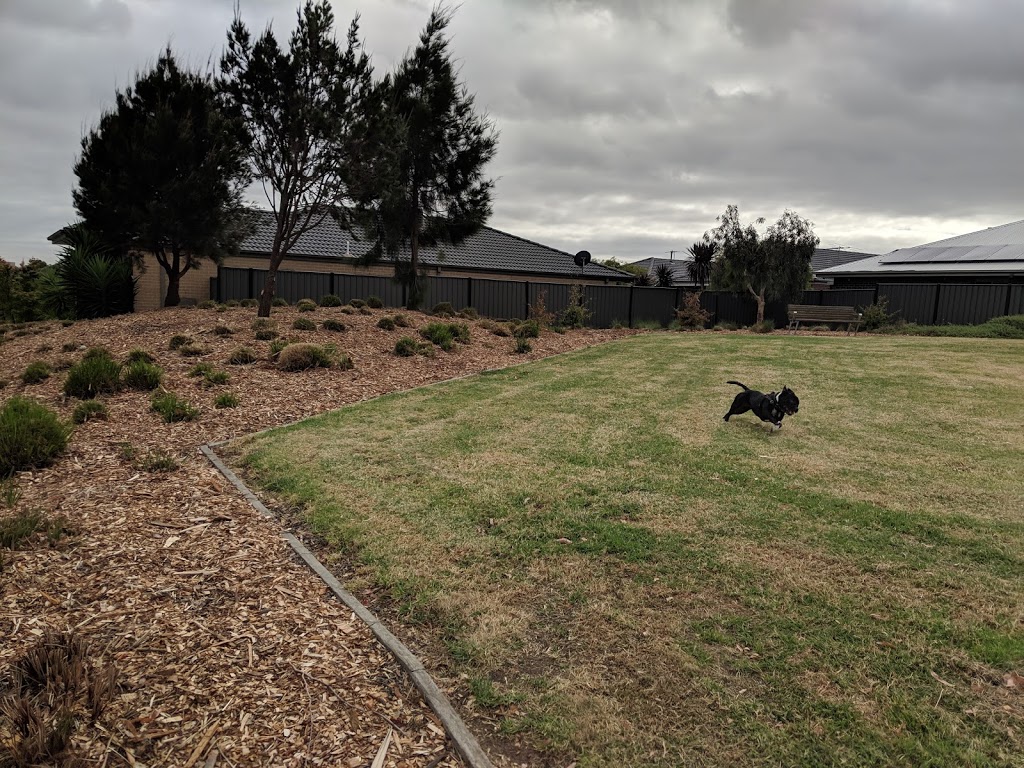 Mackillop Way Mini Park | park | Mackillop Way, Clyde North VIC 3978, Australia