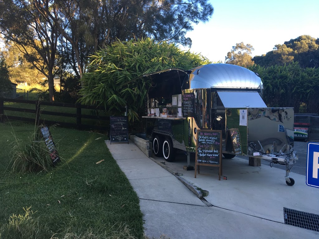 The Kransky Wagen | 188 Boomerang Dr, Blueys Beach NSW 2428, Australia | Phone: 0434 030 130