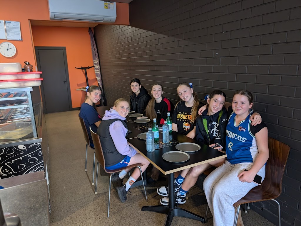 Venti8pizzeria | 3/100 Simpson St, Ballarat North VIC 3350, Australia | Phone: 0493 858 519