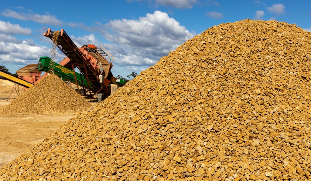 Mountain Sand & Stone Supplies | 1739 Wisemans Ferry Rd, Central Mangrove NSW 2250, Australia | Phone: 0415 388 656