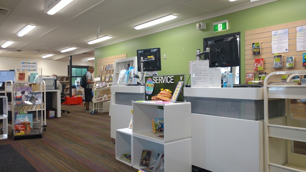 Stones Corner Library | 280 Logan Rd, Stones Corner QLD 4120, Australia | Phone: (07) 3403 2170