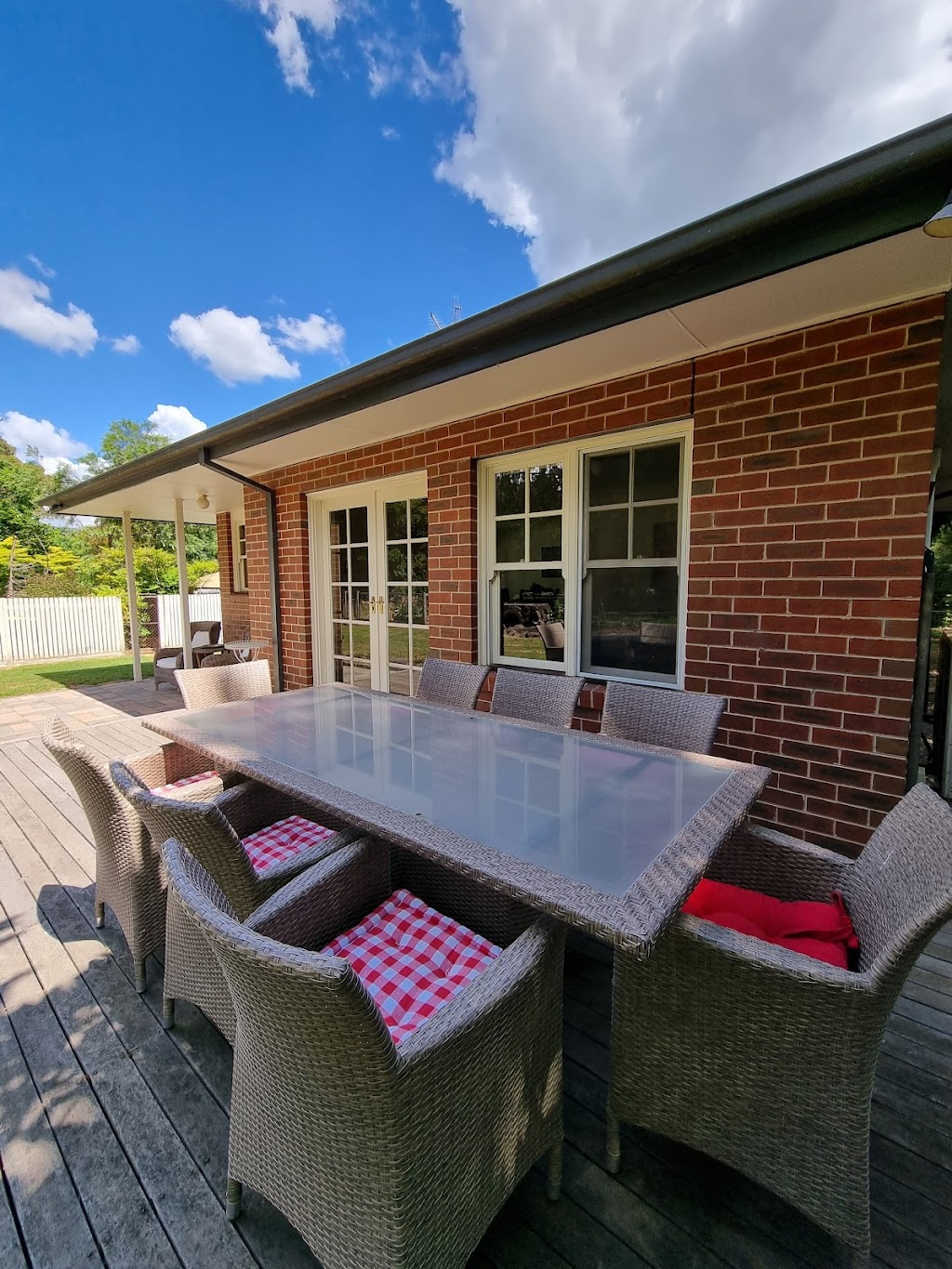 Noonan House Woodend | Noonan Grove, Woodend VIC 3442, Australia | Phone: 0412 709 553