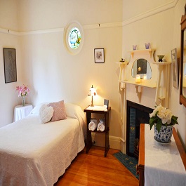 Cecil Street B&B Manly | lodging | 18 Cecil St, Manly NSW 2094, Australia | 0299778036 OR +61 2 9977 8036