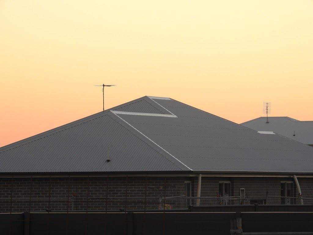 Northern Metal Roofing Pty Ltd | 27 The Crest, Elimbah QLD 4516, Australia | Phone: (07) 5428 1788