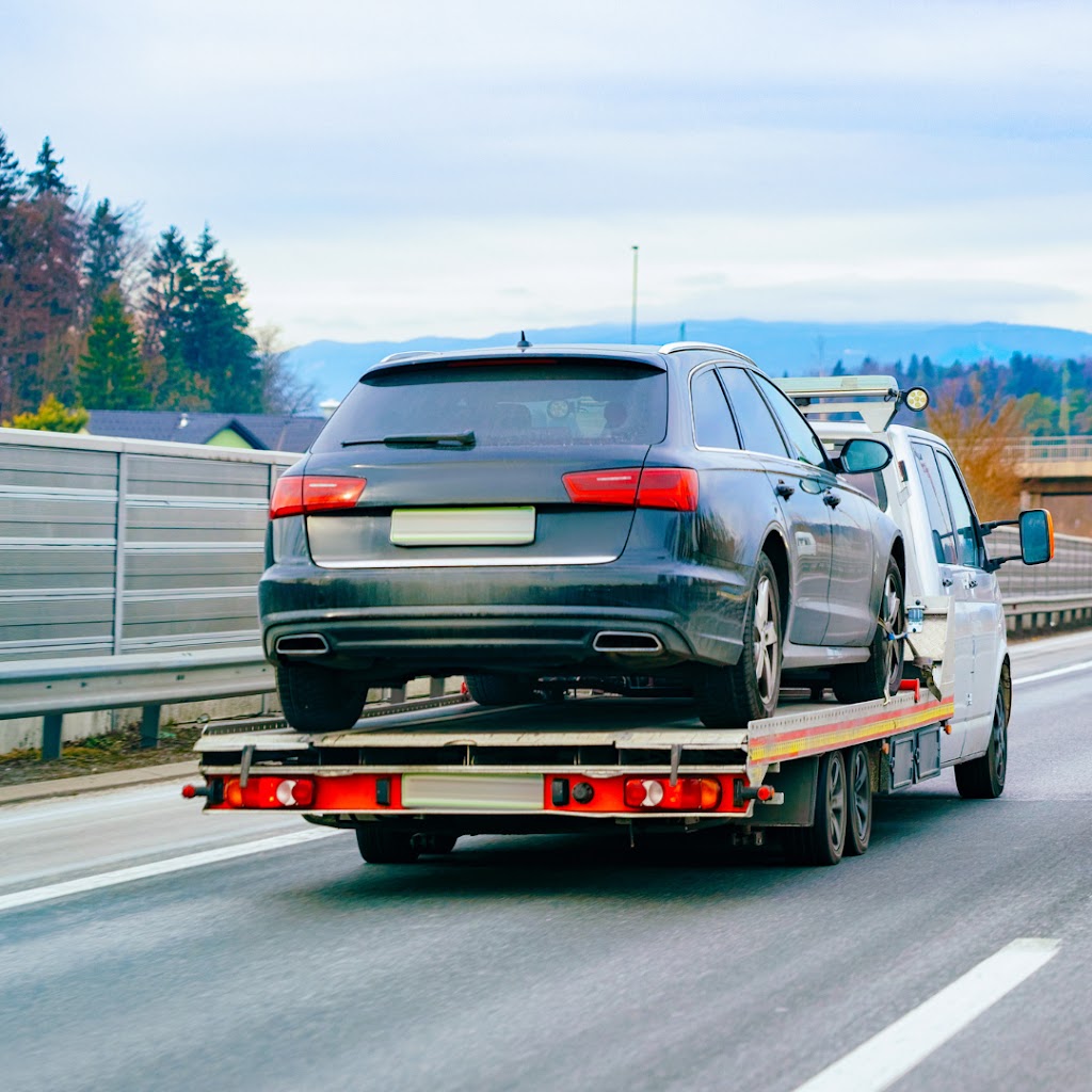 Point Cook Towing Pro | 33 Applebox Cct, Point Cook VIC 3030, Australia | Phone: 0480 090 900