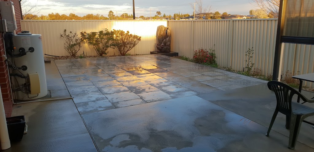 S & J COMPACT DIGGING | 63 Riverview Dr, Kialla VIC 3631, Australia | Phone: 0419 241 193