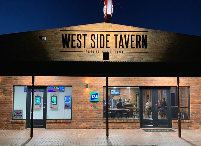 West Side Tavern | bar | 63-67 Appin St, Wangaratta VIC 3677, Australia | 0357213123 OR +61 3 5721 3123