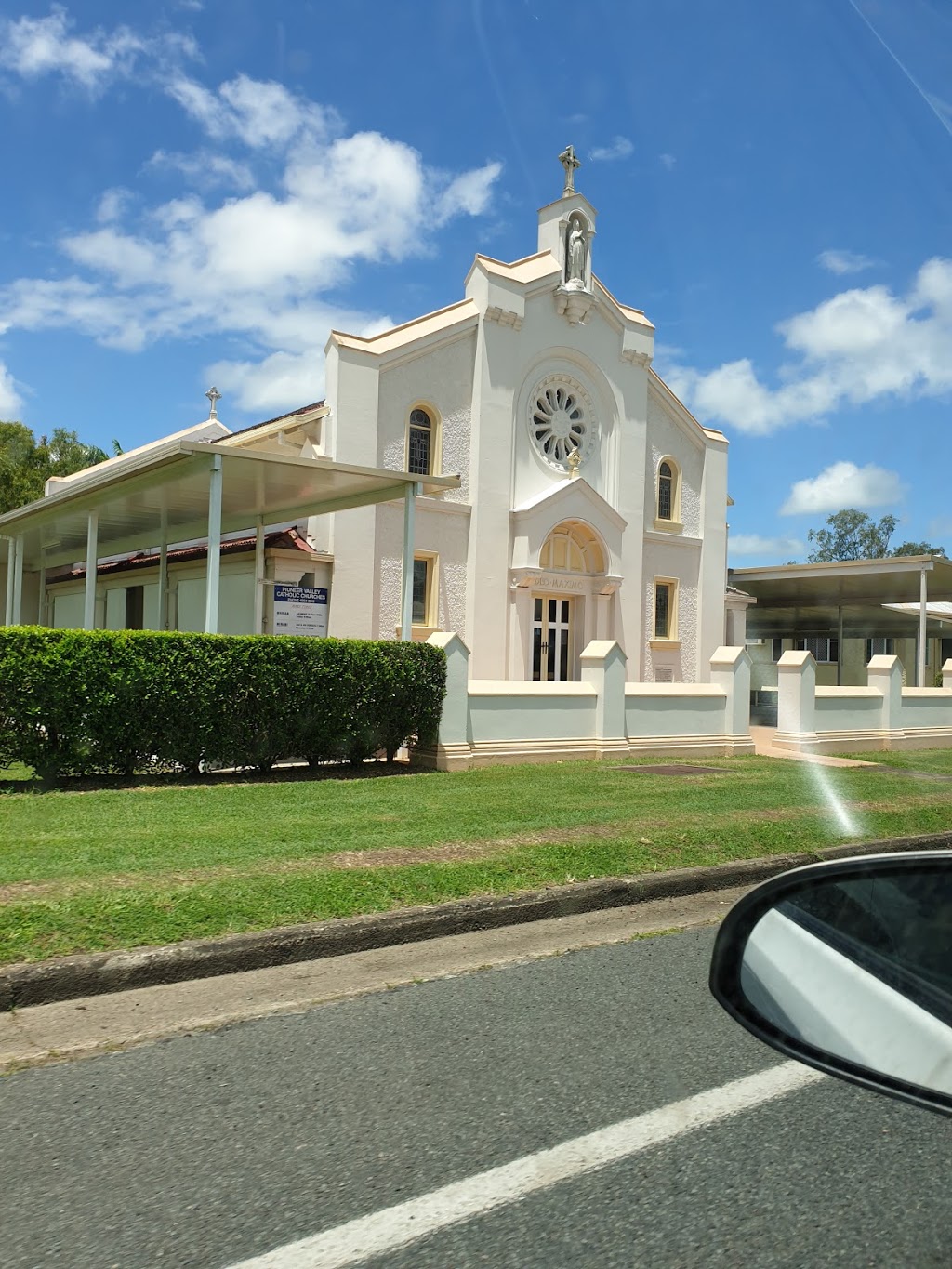 Holy Rosary Catholic Church | 276 Anzac Ave, Marian QLD 4753, Australia | Phone: (07) 4954 3242