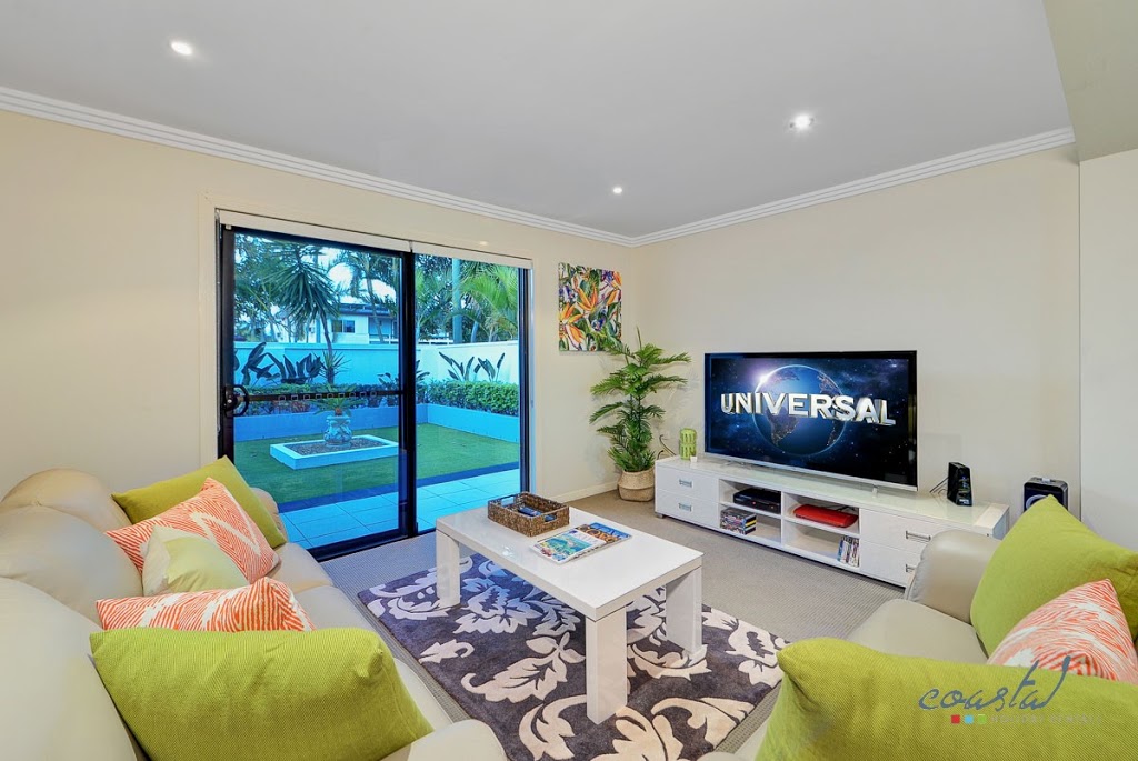 Coastal Holiday Rentals - Casa Mexicali Holiday Home Broadbeach  | lodging | Broadbeach Waters, Broadbeach QLD 4218, Australia | 0755188659 OR +61 7 5518 8659