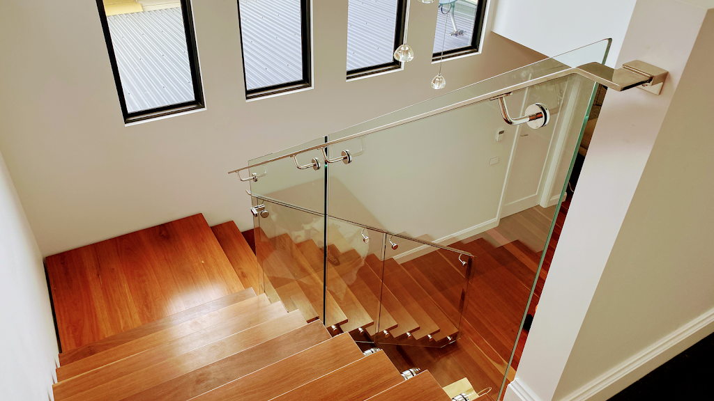 Master Glass & Glazing Newcastle |  | 829 Pacific Hwy, Belmont South NSW 2280, Australia | 0413151106 OR +61 413 151 106