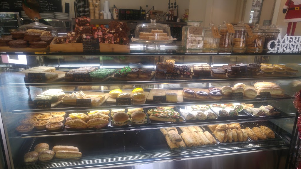 Mount Pleasant Bakery | bakery | 126 Melrose St, Mount Pleasant SA 5235, Australia | 0885682888 OR +61 8 8568 2888