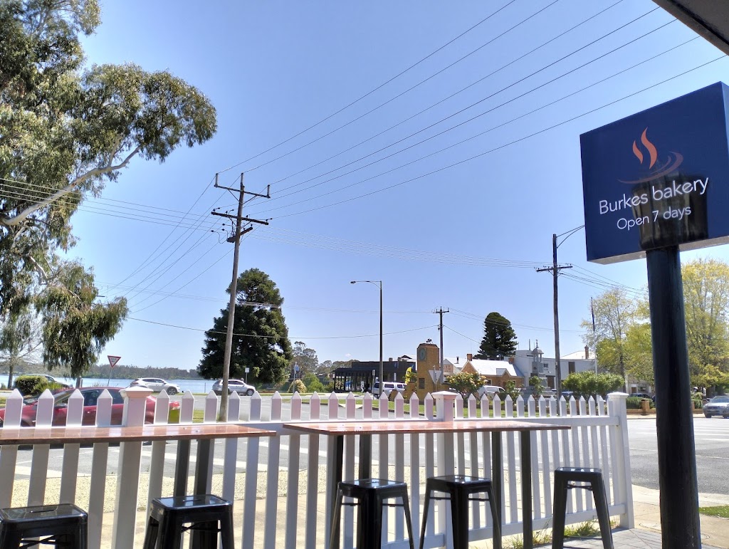 Burkes Bakery Nagambie | 294-298 High St, Nagambie VIC 3608, Australia | Phone: 0455 307 132