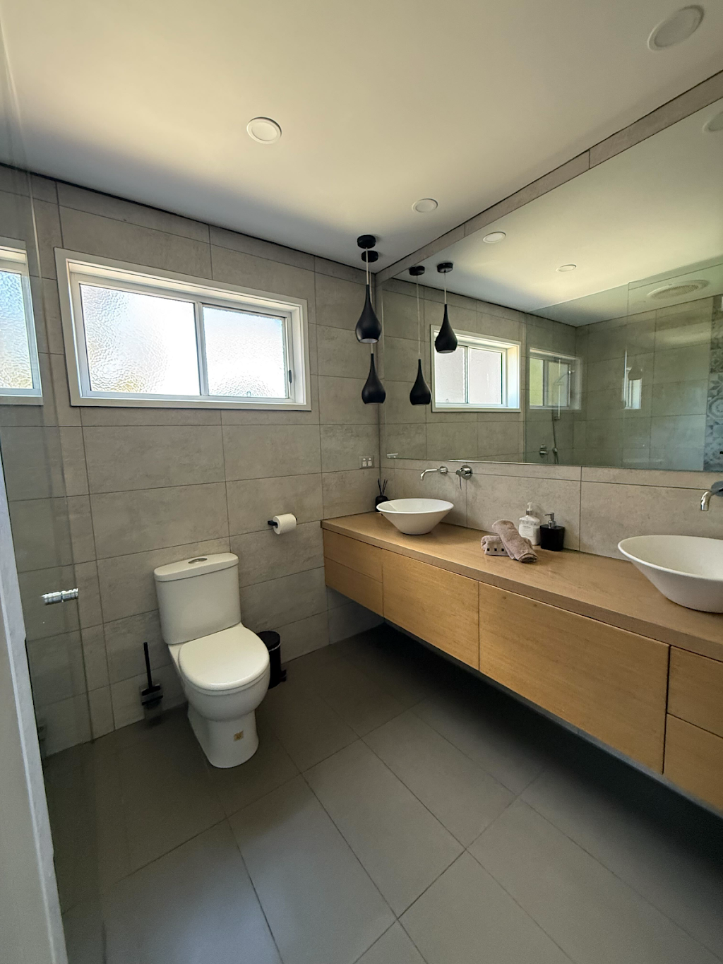 Salt Air Cleaning | Gellibrand St, Coronet Bay VIC 3984, Australia | Phone: 0484 093 136