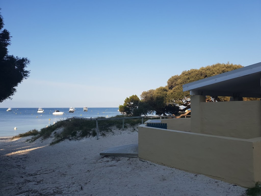 ROTTNEST Island Authority | lodging | Vlamingh Way, Rottnest Island WA 6161, Australia | 0894329111 OR +61 8 9432 9111