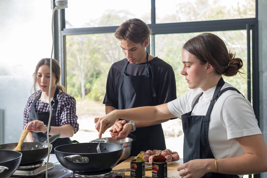 Tara Downs Cooking School | 2013 Murphys Creek Rd, Murphys Creek QLD 4352, Australia | Phone: 0448 126 609