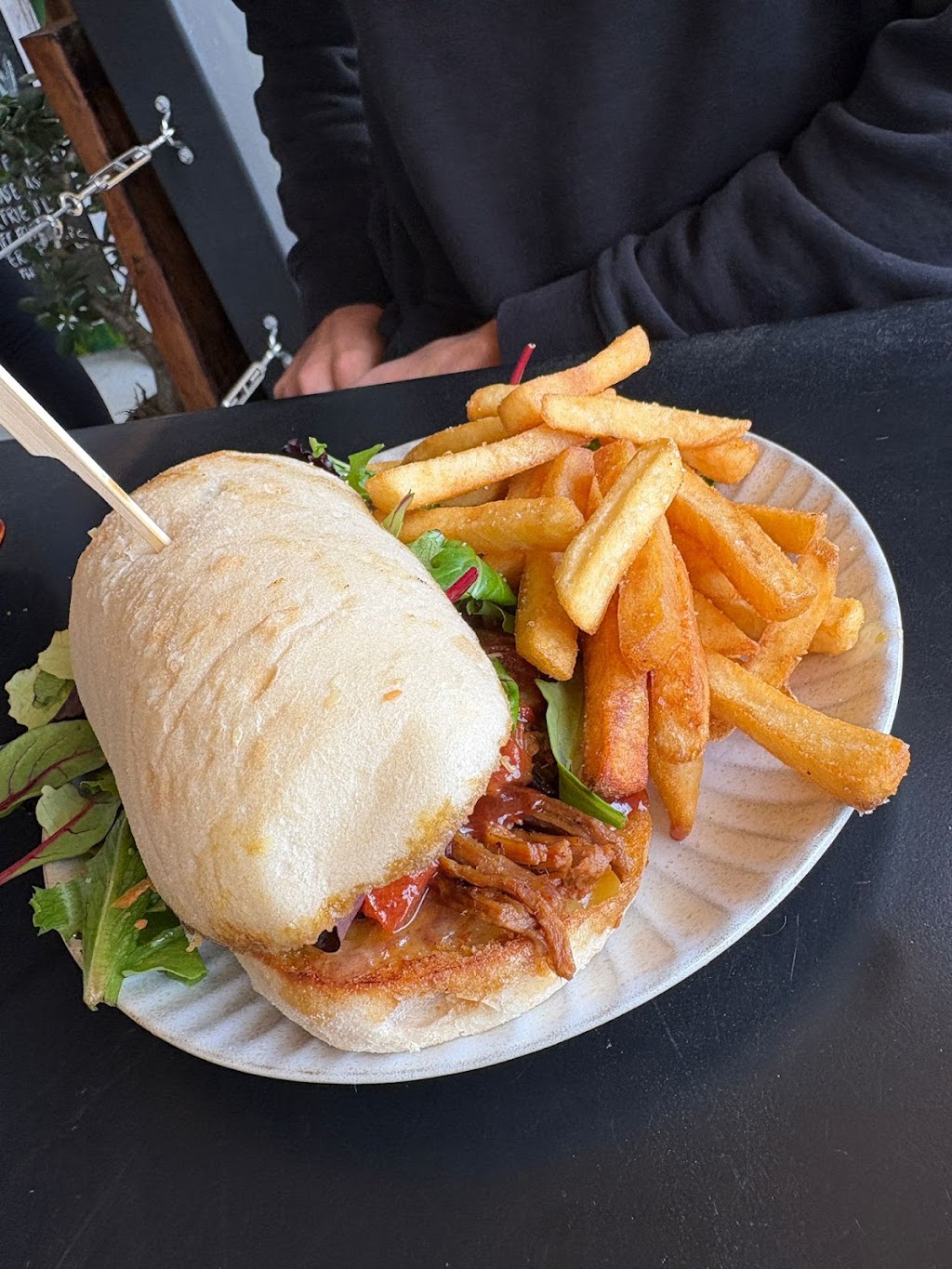 City Chicks Farm & Cafe | 408 Mount Glorious Rd, Samford Valley QLD 4520, Australia | Phone: 0435 226 912