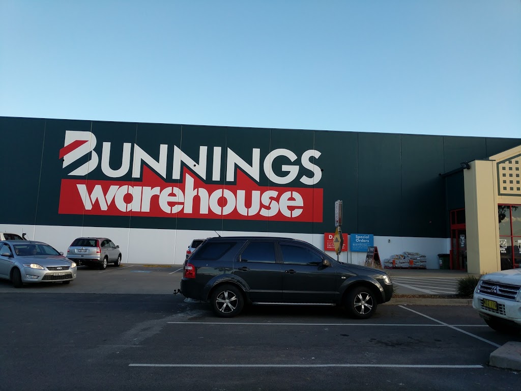 Bunnings Wagga Wagga | hardware store | Cnr. Dobney and, Pearson St, Wagga Wagga NSW 2650, Australia | 0269714300 OR +61 2 6971 4300