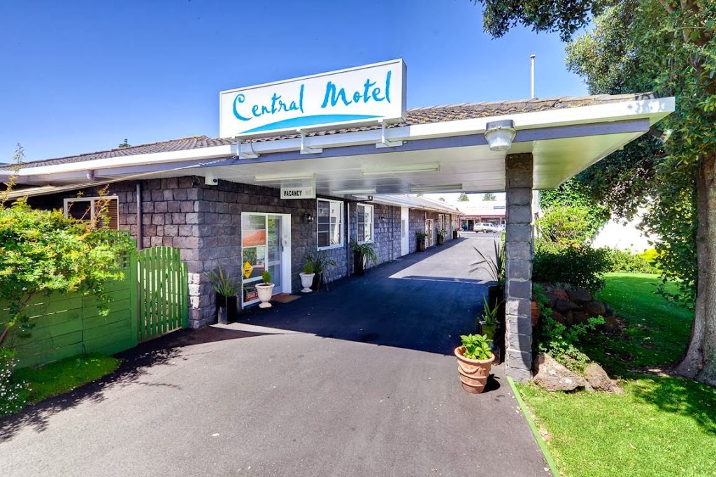 Central Motel Port Fairy | 56 Sackville St, Port Fairy VIC 3284, Australia | Phone: (03) 5568 1800