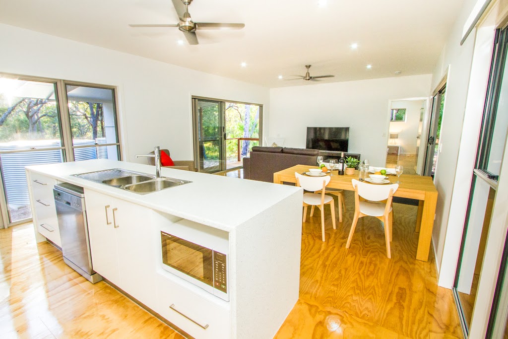 The Luv Shack | Lot 133 Bloodwood Ave South, Agnes Water QLD 4677, Australia | Phone: 0422 155 264