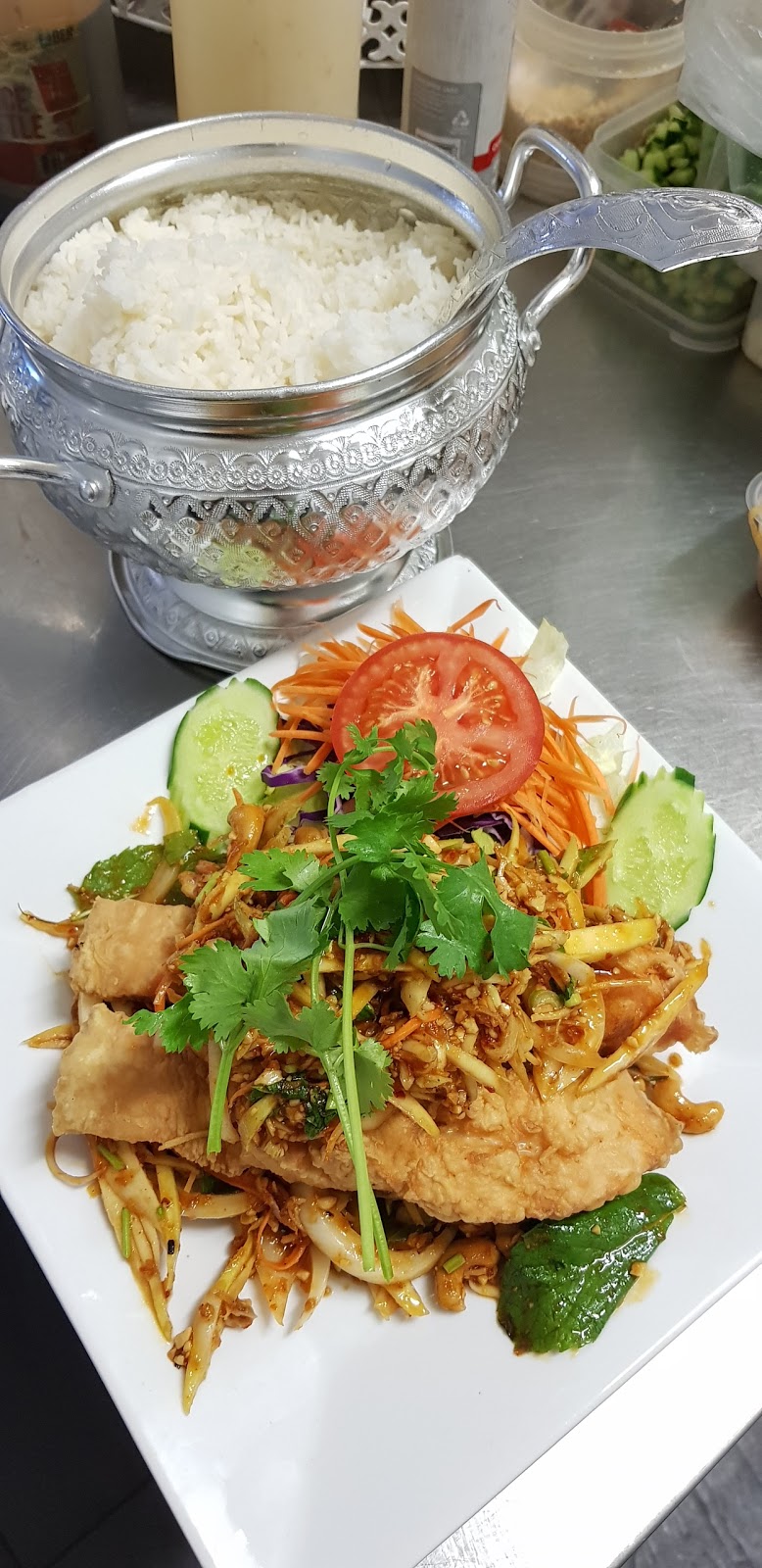 Thai Harrington | restaurant | 23 Fairwater Dr, Harrington Park NSW 2567, Australia | 0246481500 OR +61 2 4648 1500