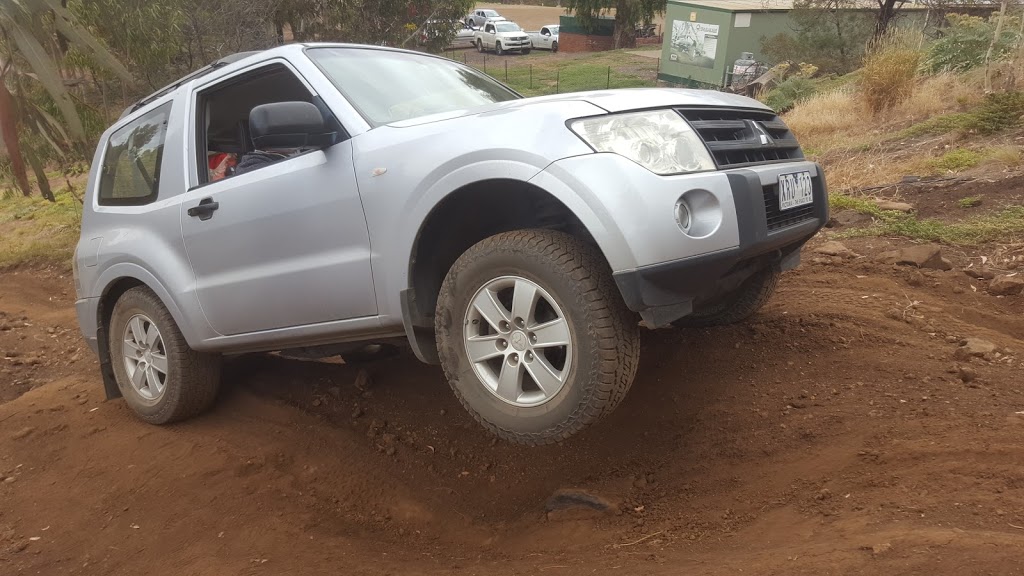 Melbourne 4X4 Training & Proving Ground | local government office | 135 Dukelows Rd, Mount Cottrell VIC 3024, Australia | 0397481202 OR +61 3 9748 1202