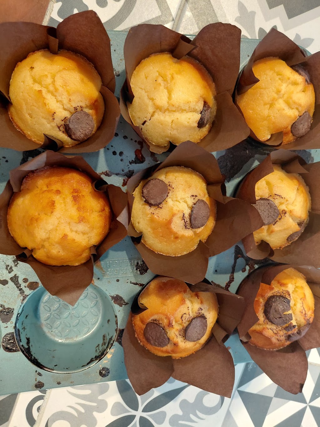 Early Bird Bakery | 1A Tuggerah Parade, The Entrance NSW 2261, Australia | Phone: 0420 420 685
