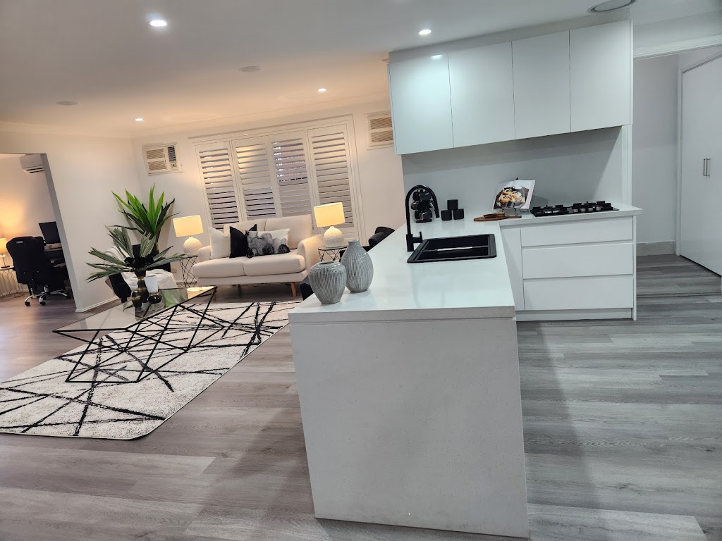 Stage it Up | 527 Freemans Reach Rd, Freemans Reach NSW 2756, Australia | Phone: 0433 929 996