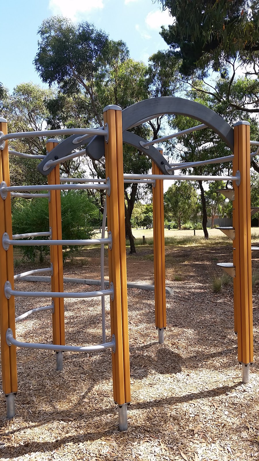 Cow Playground | park | 1 Wren Cl, Nunawading VIC 3131, Australia