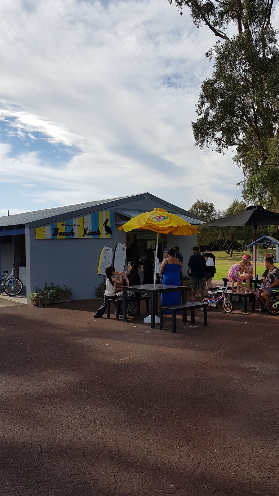 Woodman Point Beach Kiosk | store | Unnamed Road, Coogee WA 6166, Australia