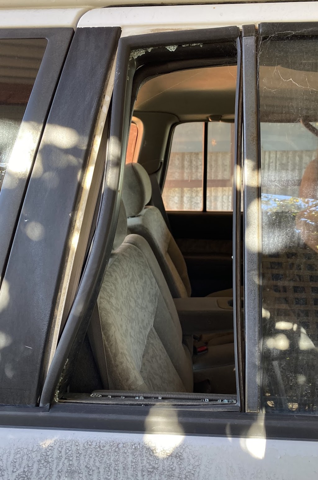 Ballarat Windscreens & Chip Repairs | 30 Vernons Rd, Ross Creek VIC 3351, Australia | Phone: 0411 920 379