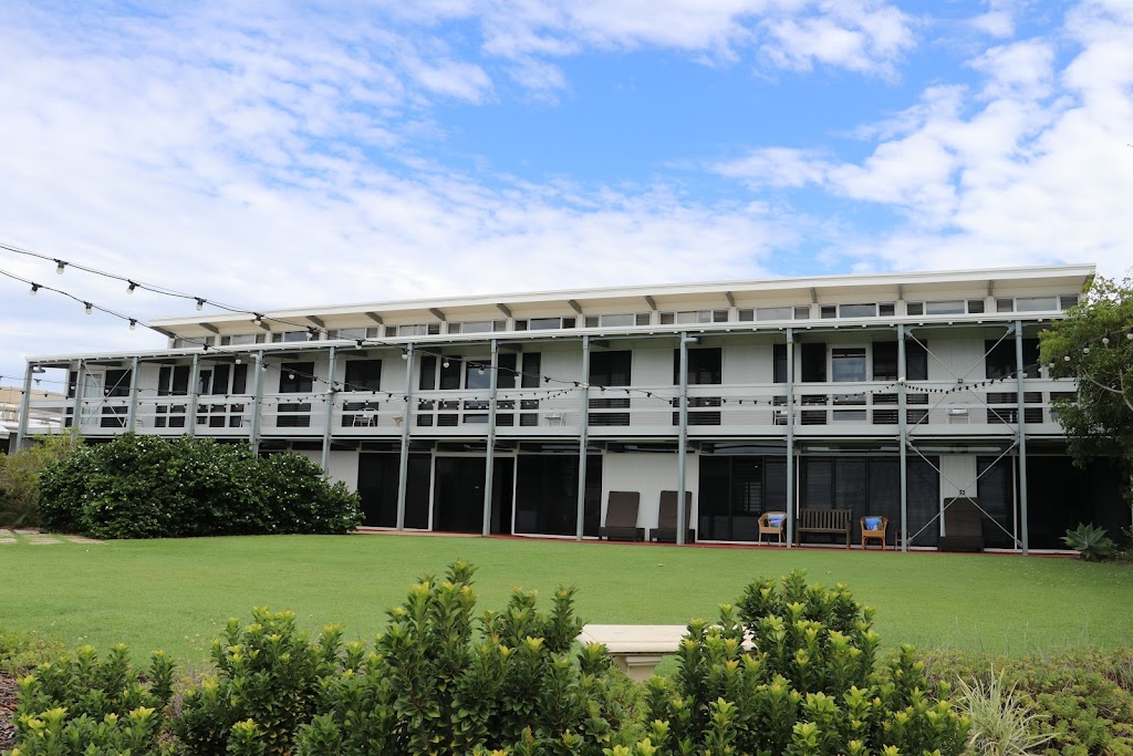 Julian Lodge | The Haven, 37 Haven Rd, Emu Park QLD 4710, Australia | Phone: 0438 507 917