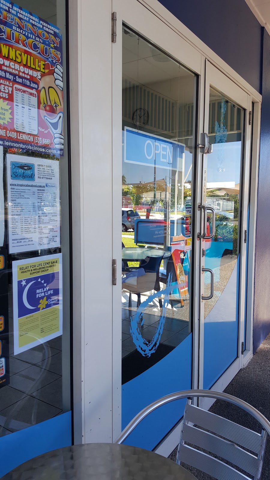 Tropical seafood | 8/2 Kern Brothers Dr, Kirwan QLD 4817, Australia | Phone: (07) 4773 6464