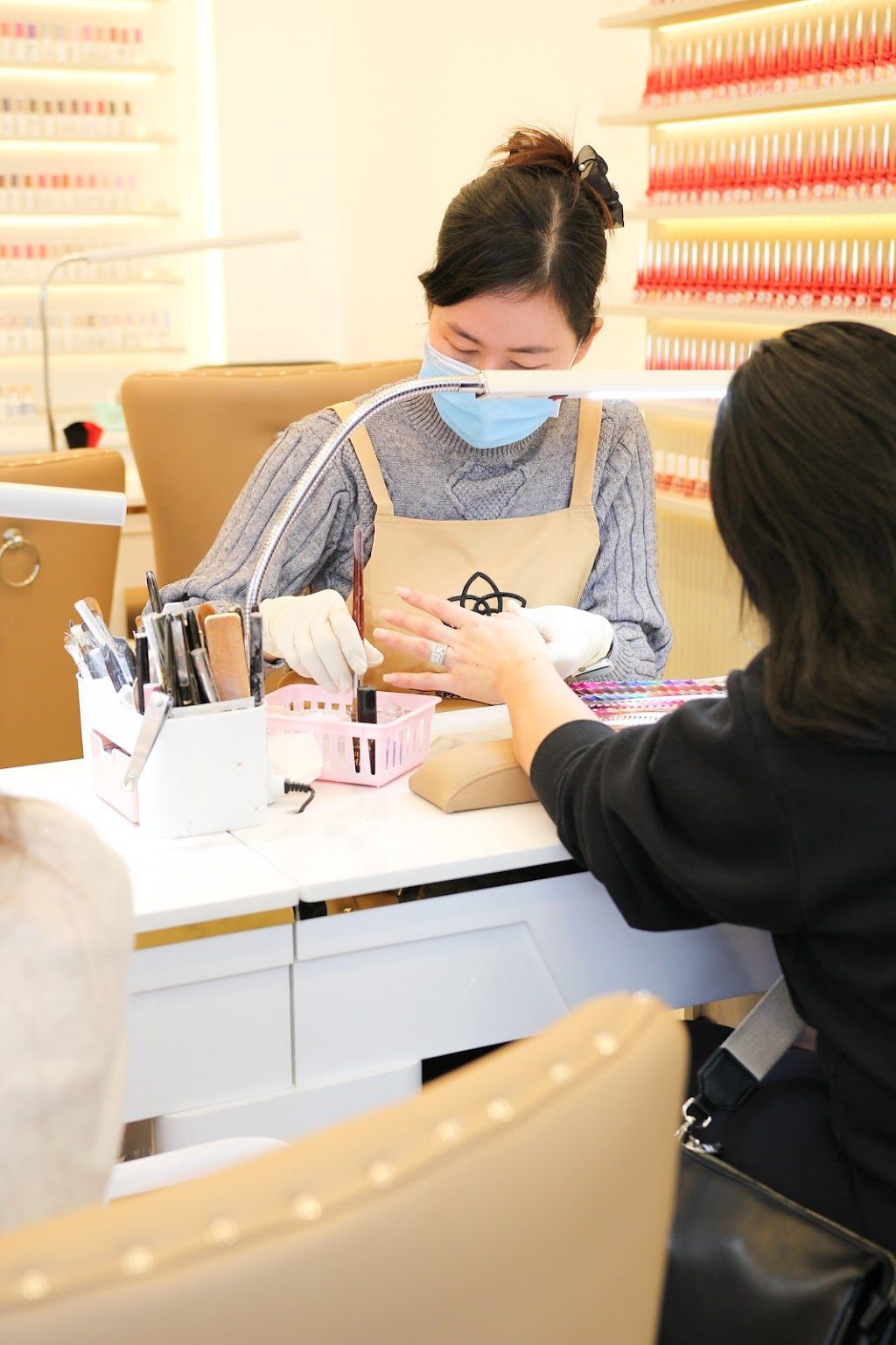 Venus Nails Silverdale | Shop 16, 2316/2320 Silverdale Rd, Silverdale NSW 2752, Australia | Phone: 0466 272 777