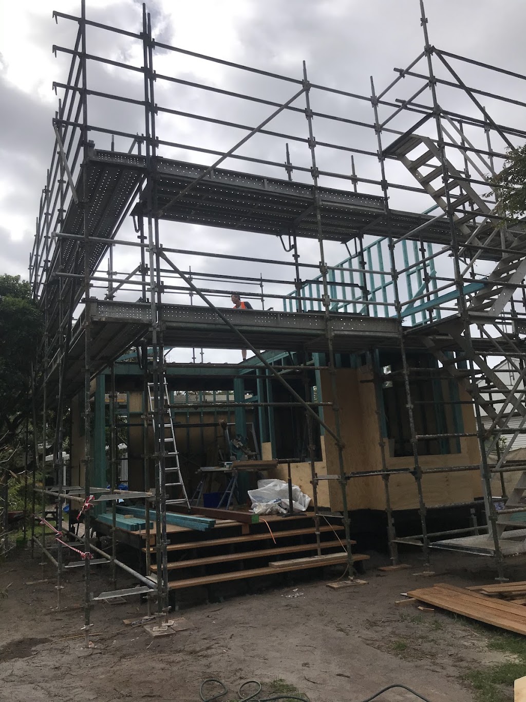 Peak Scaffolding Solutions | 39A/43 Mackellar St, Emu Plains NSW 2750, Australia | Phone: (02) 4721 0008